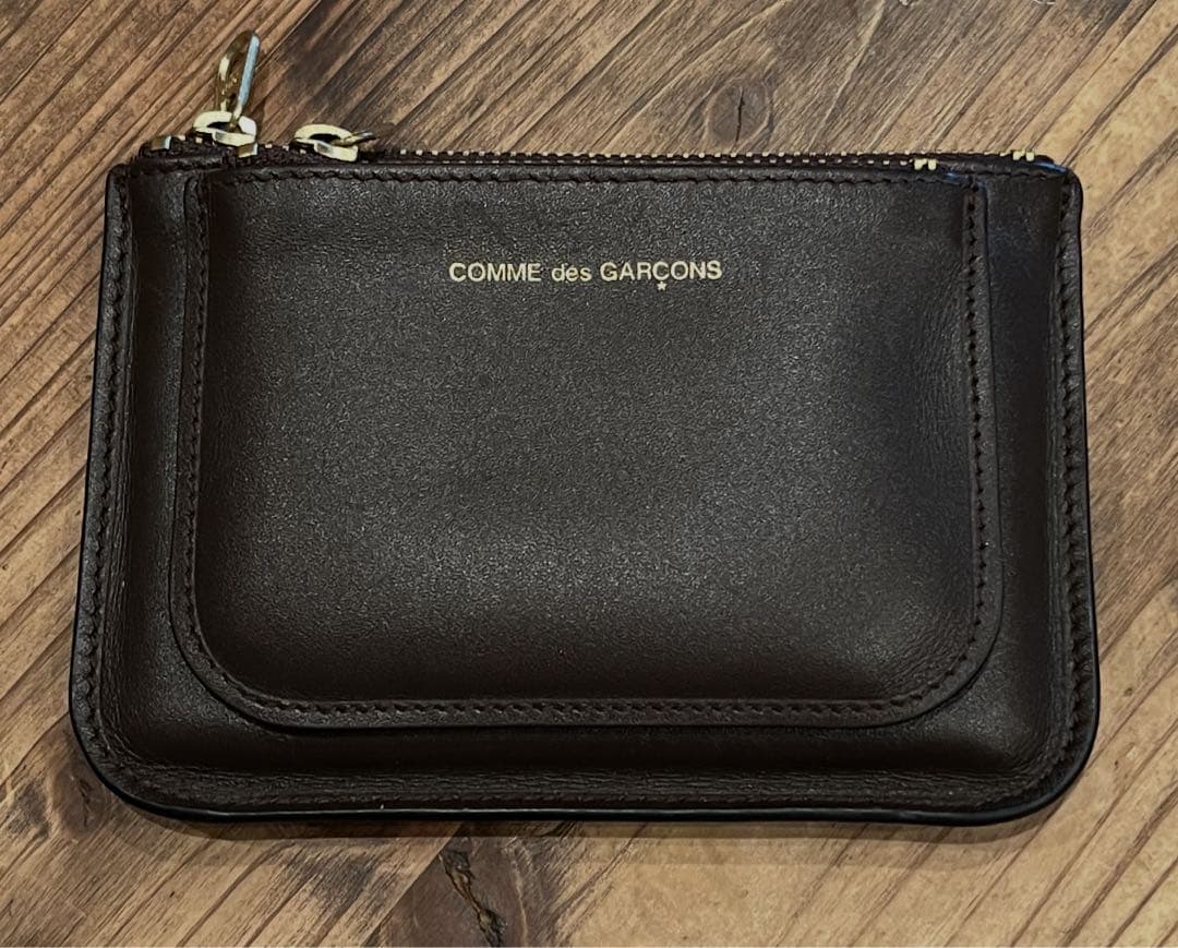 コムデギャルソン　OUTSIDE POCKET ZIP POUCH / ブラウン