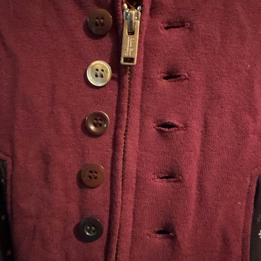 バーガンディ ボタン付きジップアップパーカー