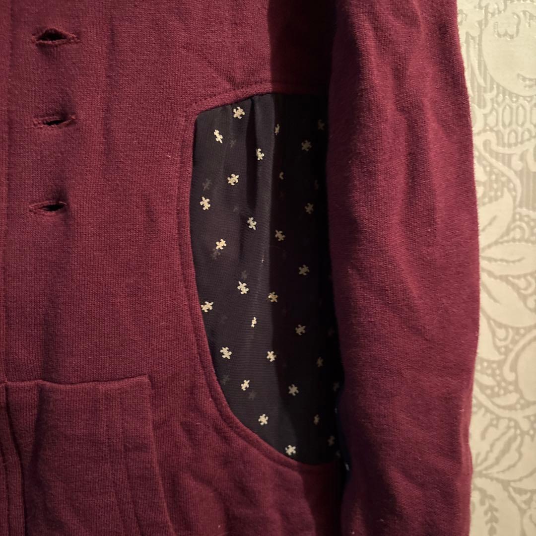 バーガンディ ボタン付きジップアップパーカー