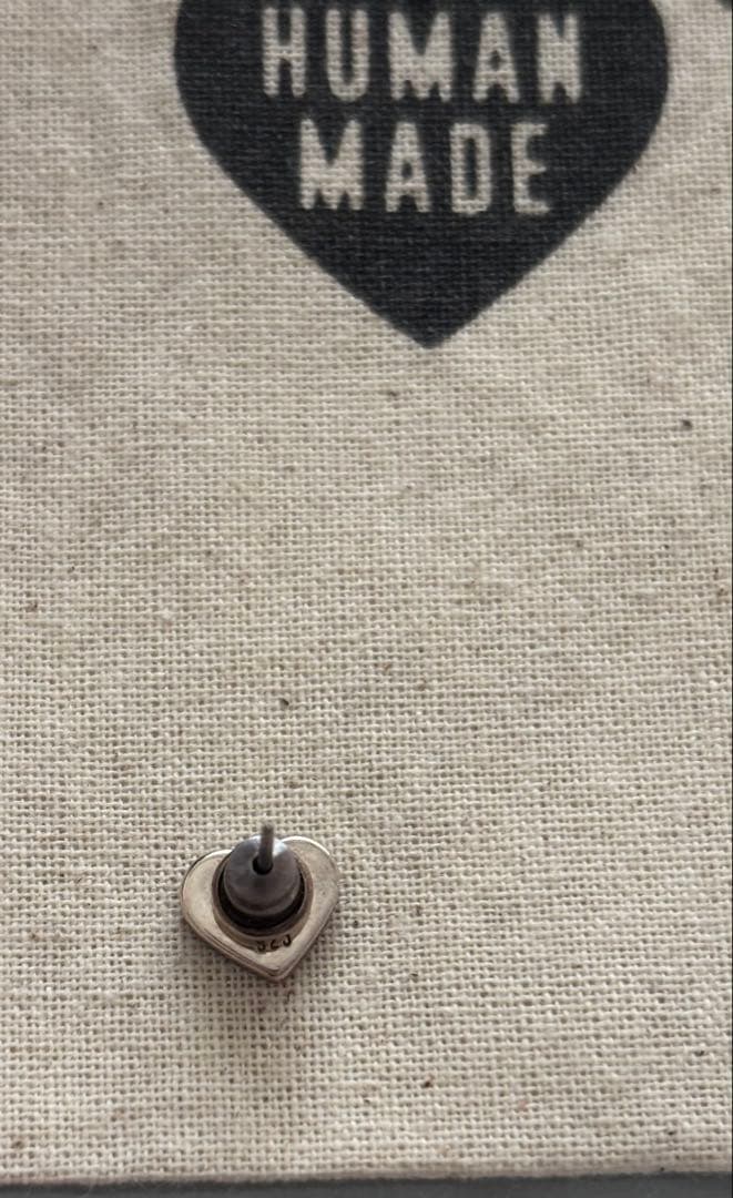 ヒュンマンメイド　ピアス片耳