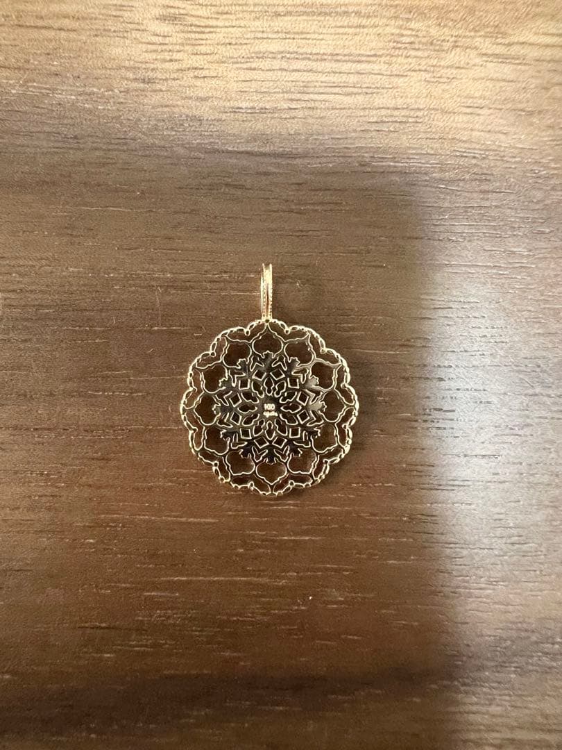 agete アガット K10 ダイヤモンド　ネックレス　チャーム　透かし　新品