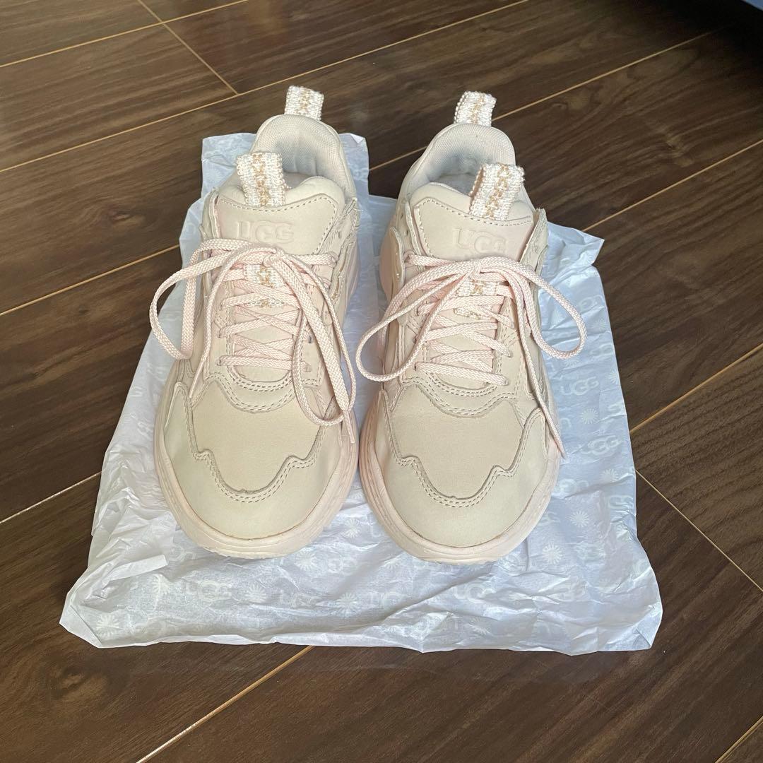 UGG☆スニーカー