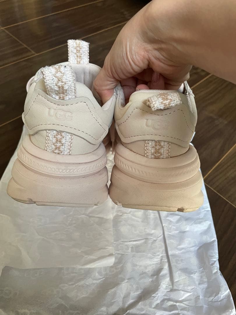 UGG☆スニーカー