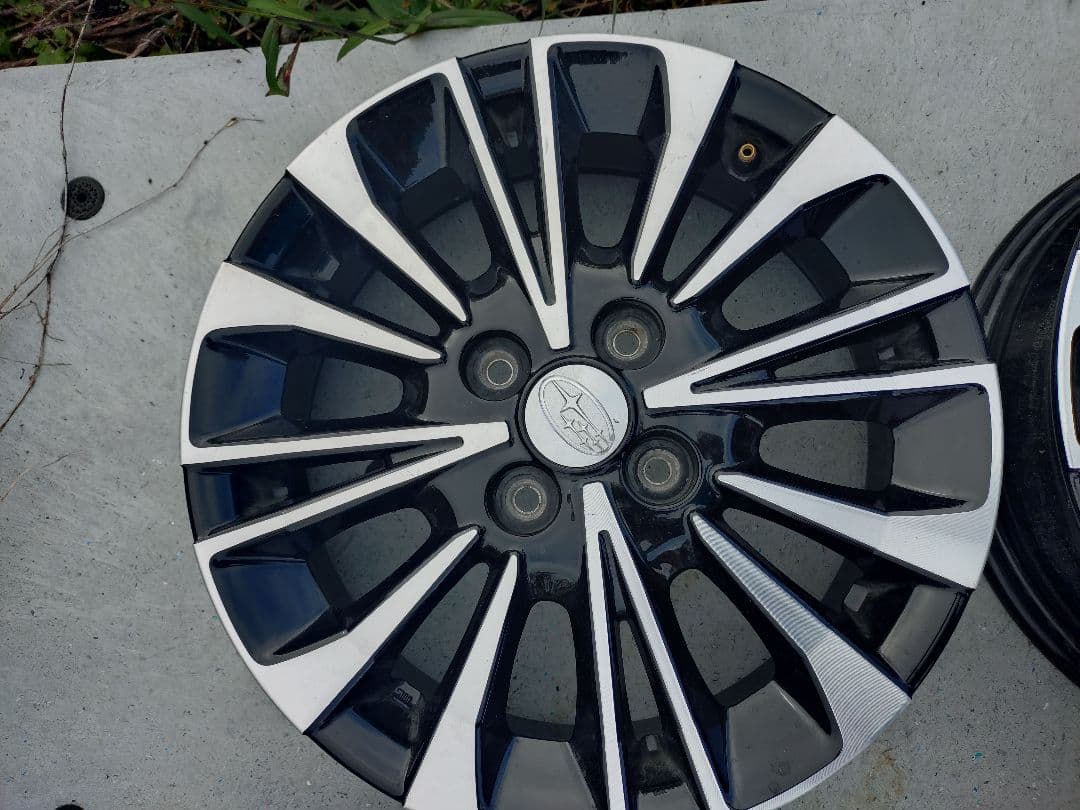 スバルタント　ダイハツシフォン純正15インチホイール