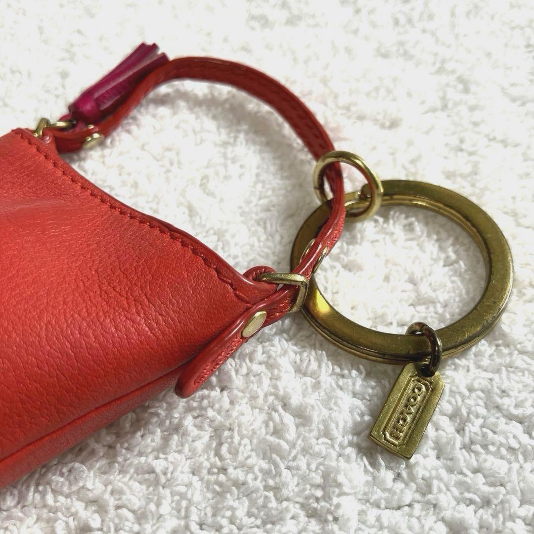コーチ　レザー レッド ミニ小物入れ　タッセル付き　キーチャーム