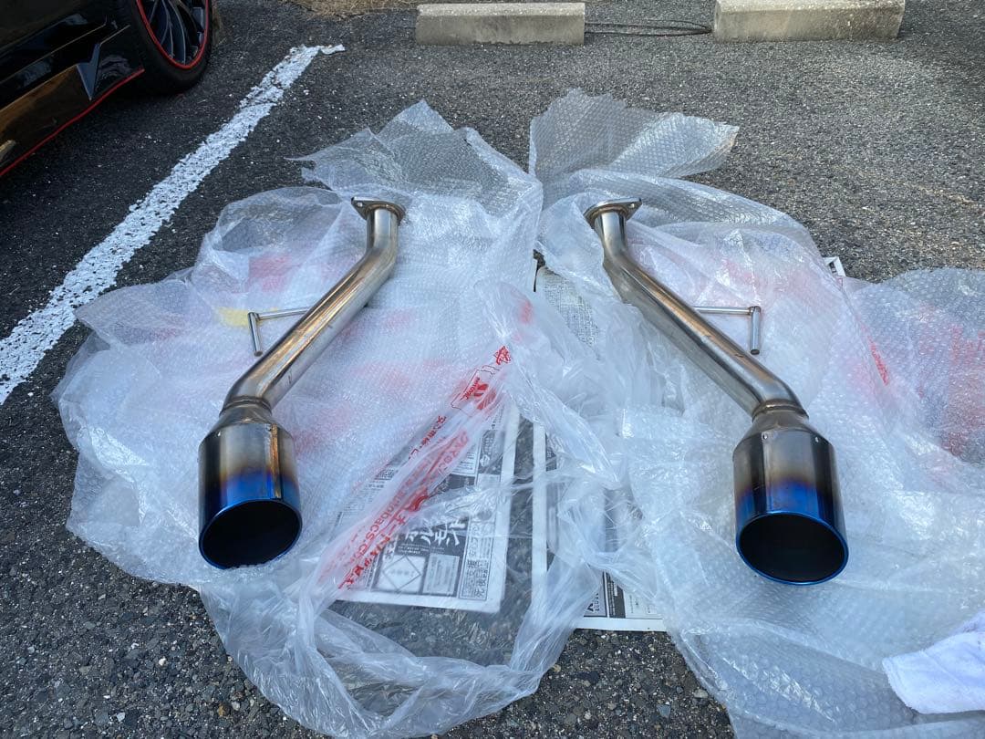 V37 スカイライン スリーキャッツ ストレートマフラー　リアピース