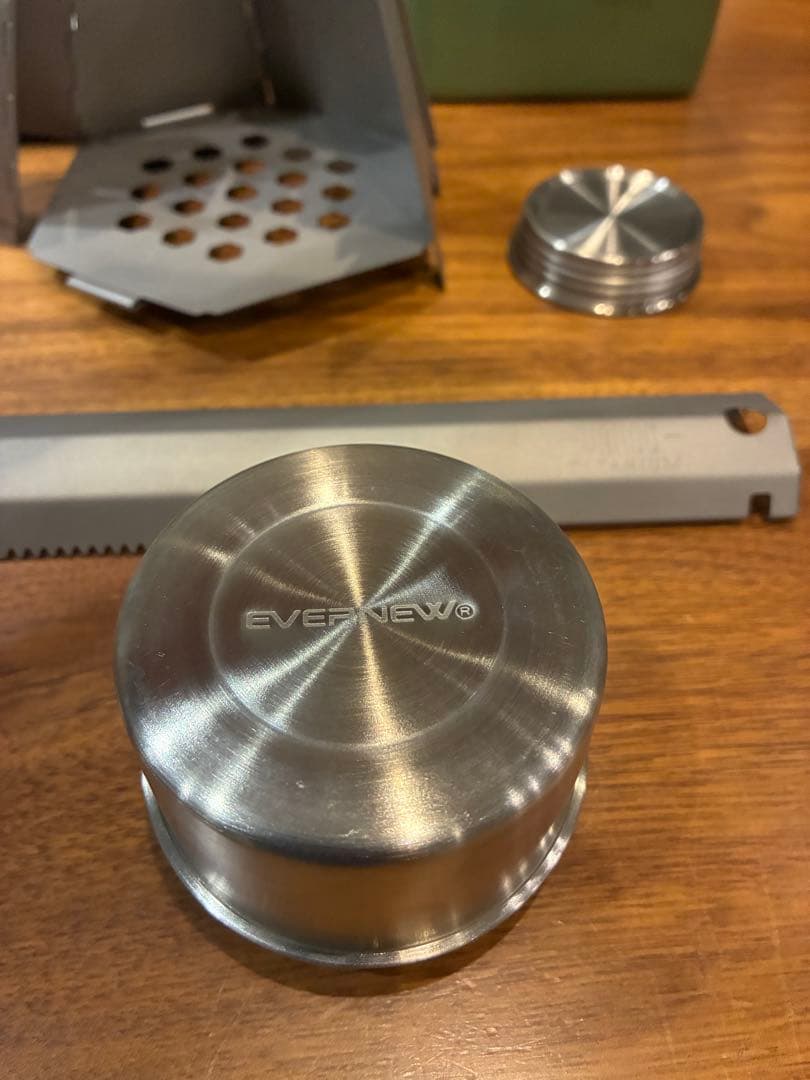 バーゴ、エバニュー、ユーゴスラビアのメスキット、軍幕野営セット‼️