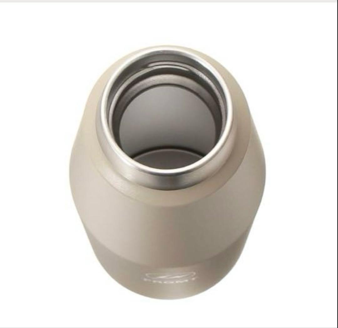 スターバックス　スタバ　フラグメント　ブラック　ベージュ　580