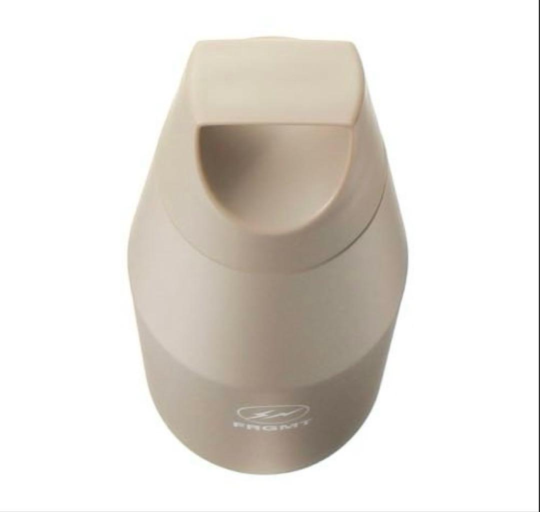 スターバックス　スタバ　フラグメント　ブラック　ベージュ　580