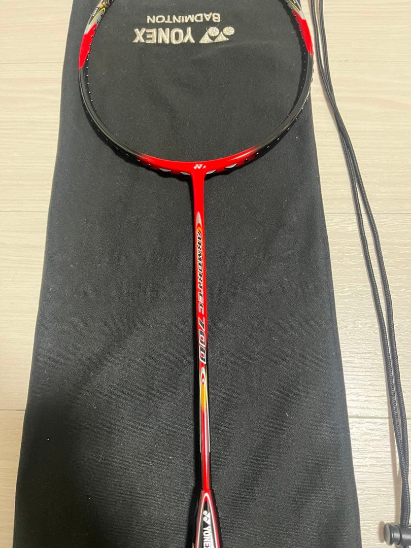 新品未使用　アーマーテック700 赤　ヨネックス