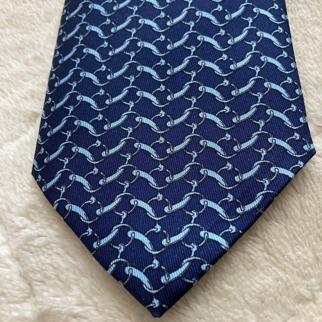 未使用に近い　HERMES エルメス　ネクタイ　ネイビー／ライトブルー　箱付