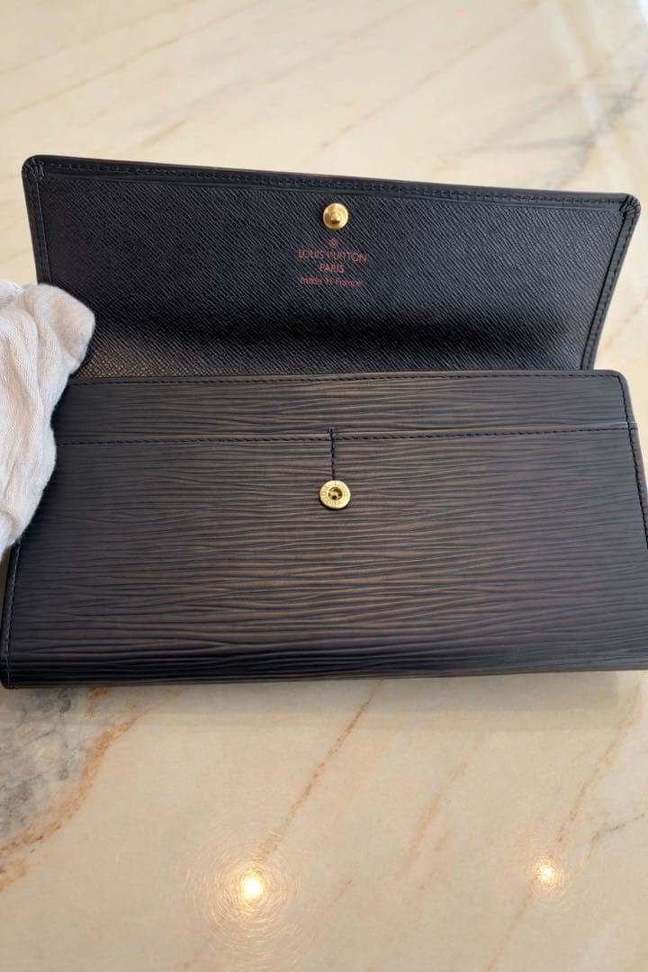 【新品保管品】ルイヴィトン　ポルトフォイユ サラ 長財布 エピ ブラック