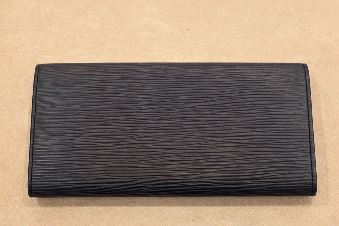 【新品保管品】ルイヴィトン　ポルトフォイユ サラ 長財布 エピ ブラック