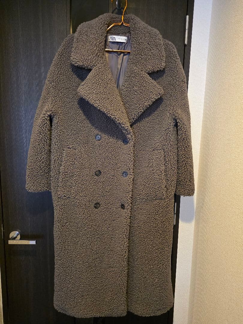 ZARA大人気完売品！ダブルブレスト フェイクファーコート 美品!♥
