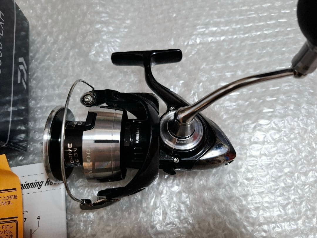 ダイワ スピニングリール 23 レグザ LT5000-CXH スピニングリール