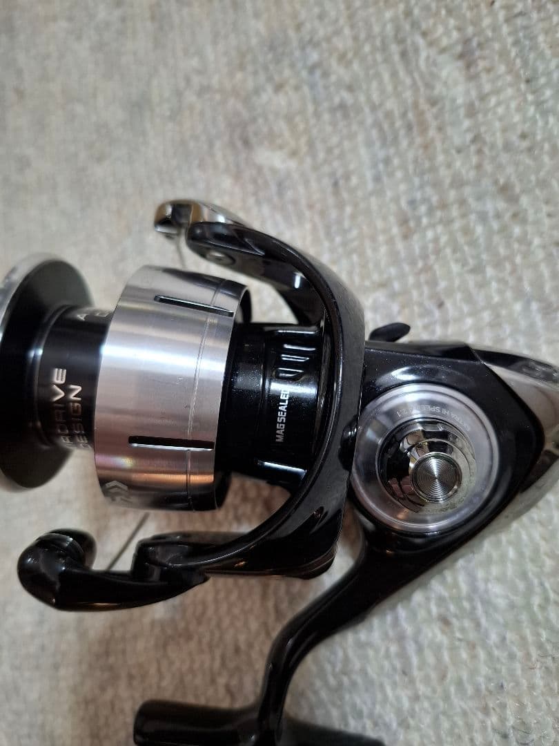 ダイワ スピニングリール 23 レグザ LT5000-CXH スピニングリール