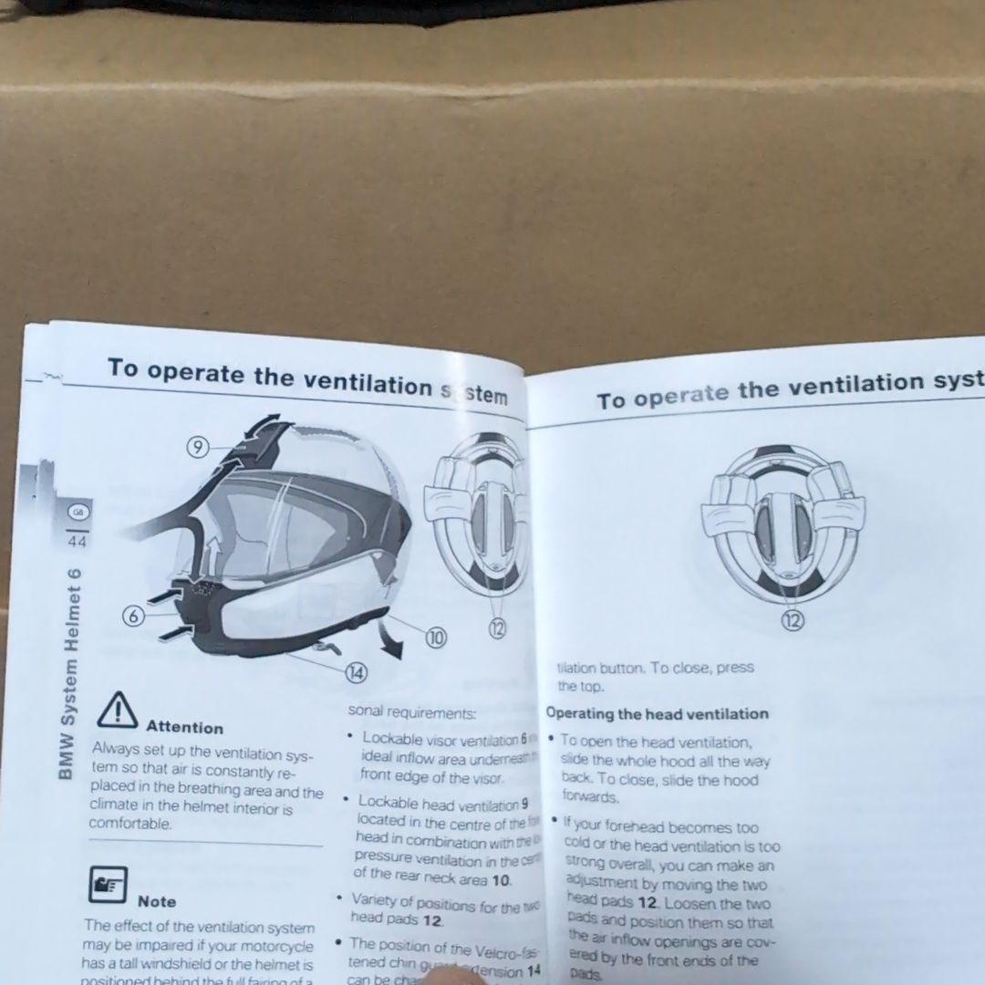 純正 system6 システム6システムヘルメット　サイズМ。正規品