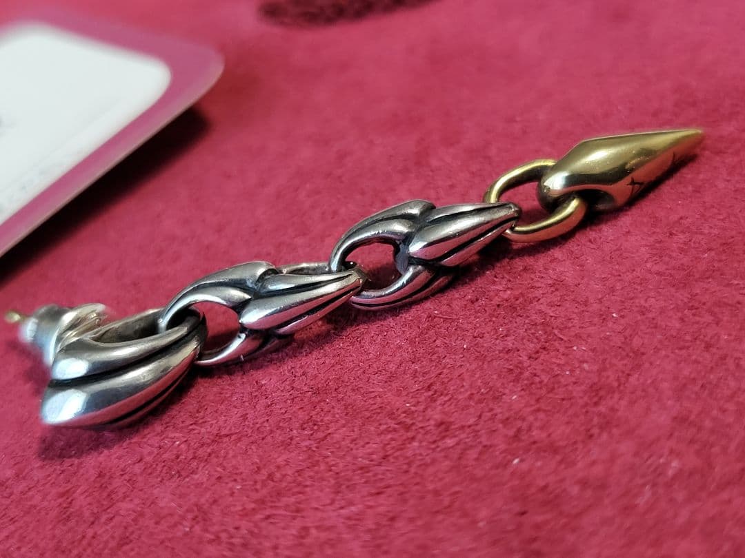 ブラッディマリー　Bloody Mary　ピアス　Dark　ダーク 18K18金