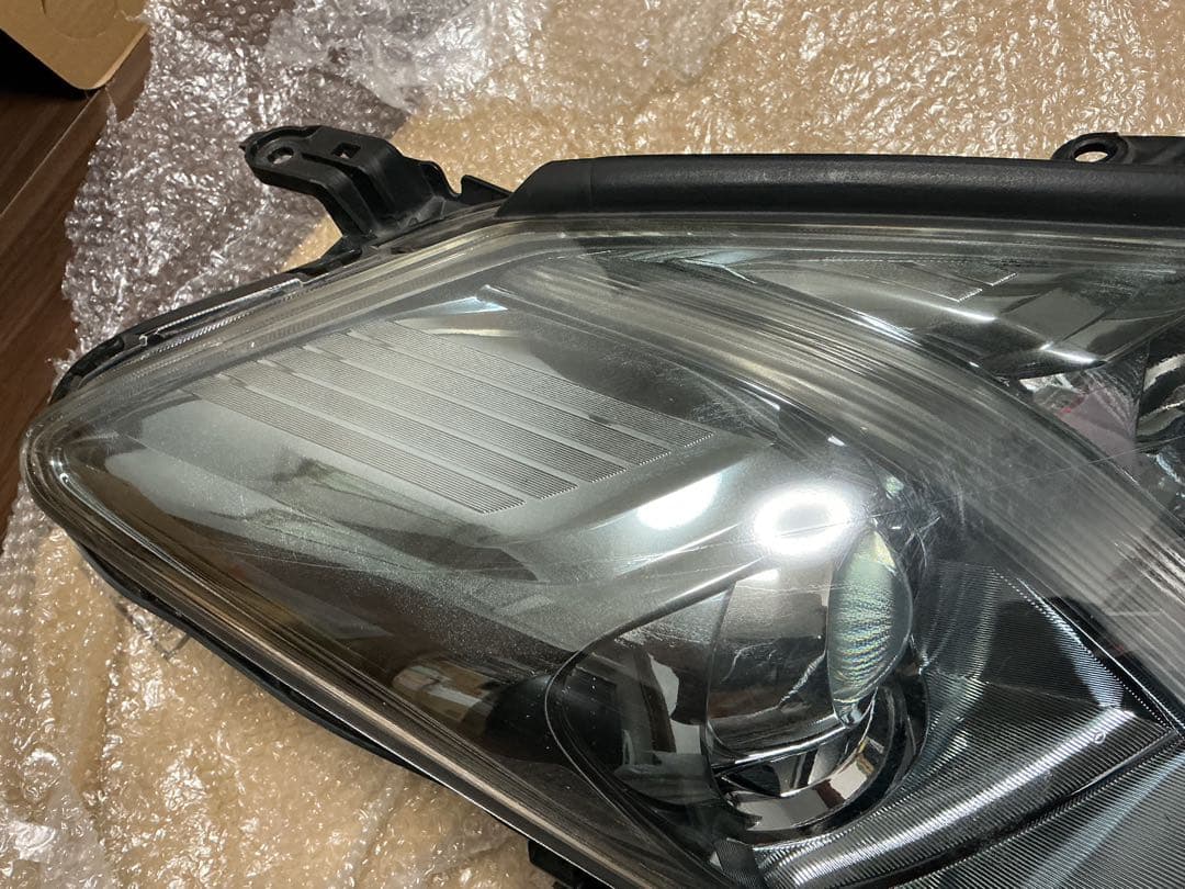 クラウン200系純正ヘッドライト左右