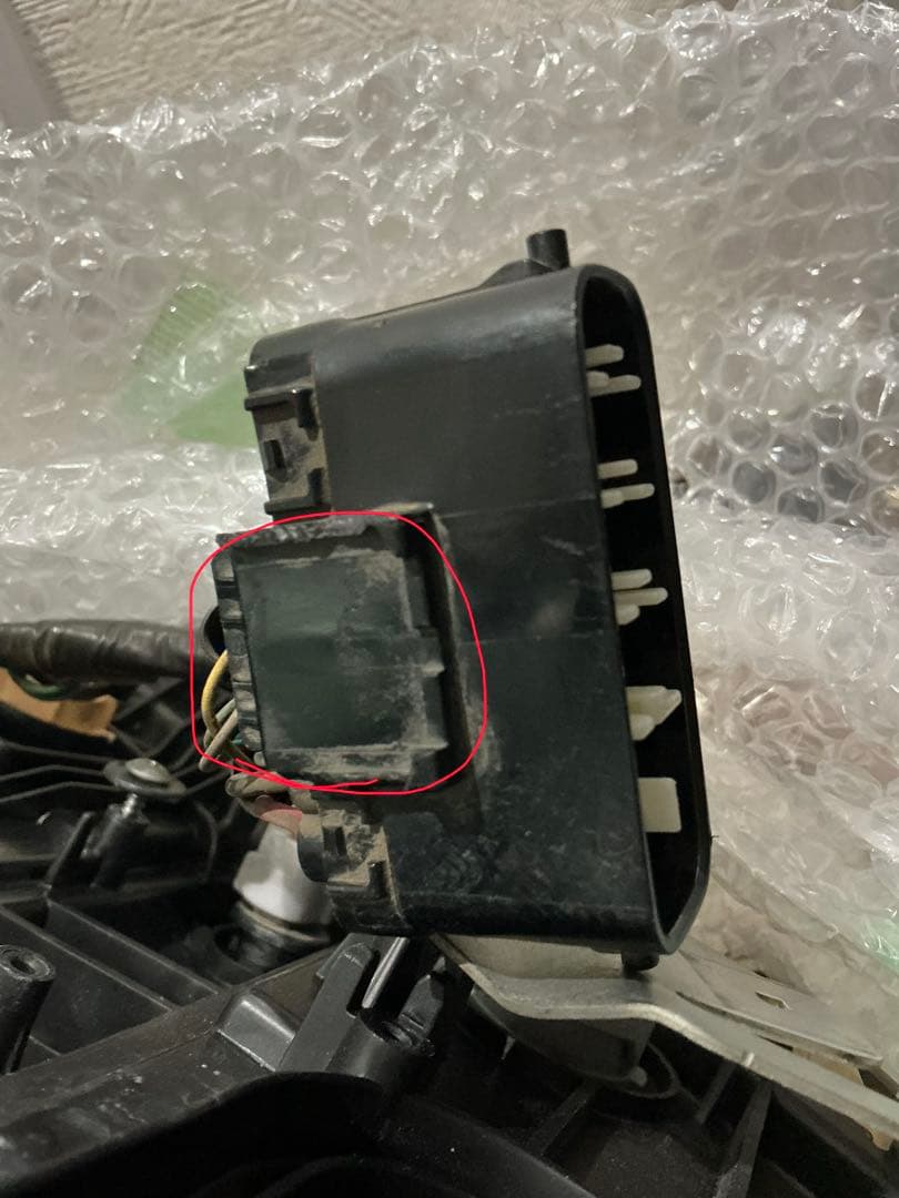 クラウン200系純正ヘッドライト左右