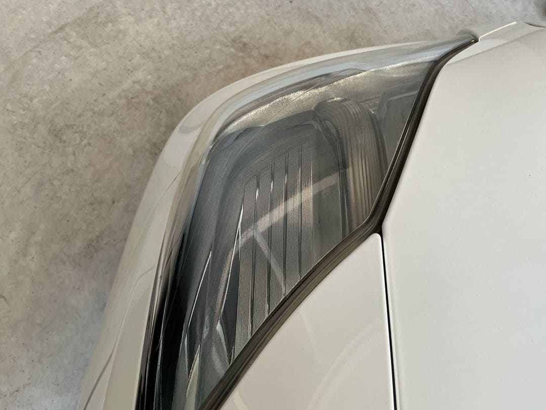 クラウン200系純正ヘッドライト左右
