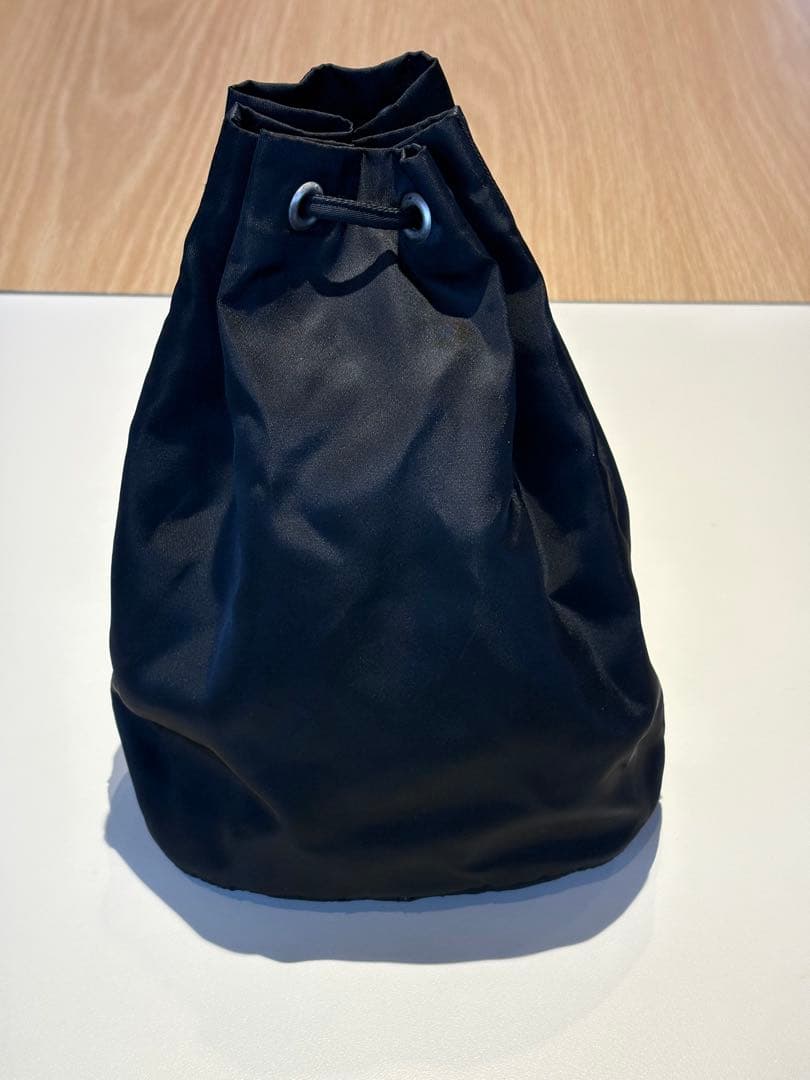 PRADA ブラック ドローストリングバッグ 巾着バッグ