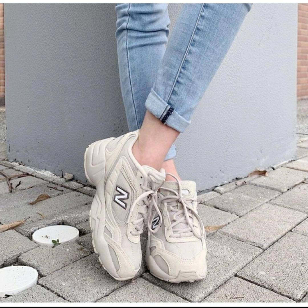 新品未使用　ニューバランススニーカー　WX452SR　23cm