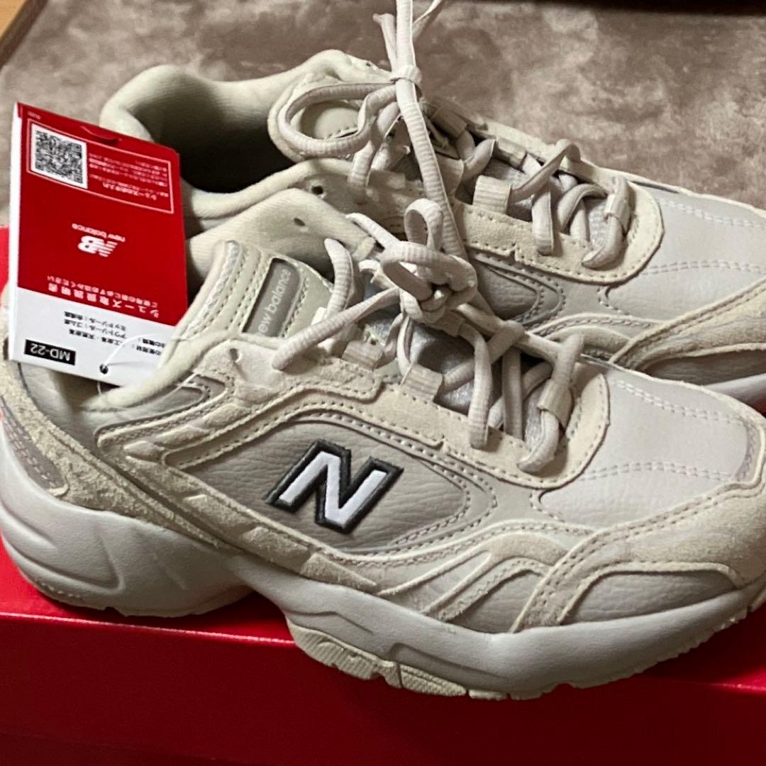 新品未使用　ニューバランススニーカー　WX452SR　23cm