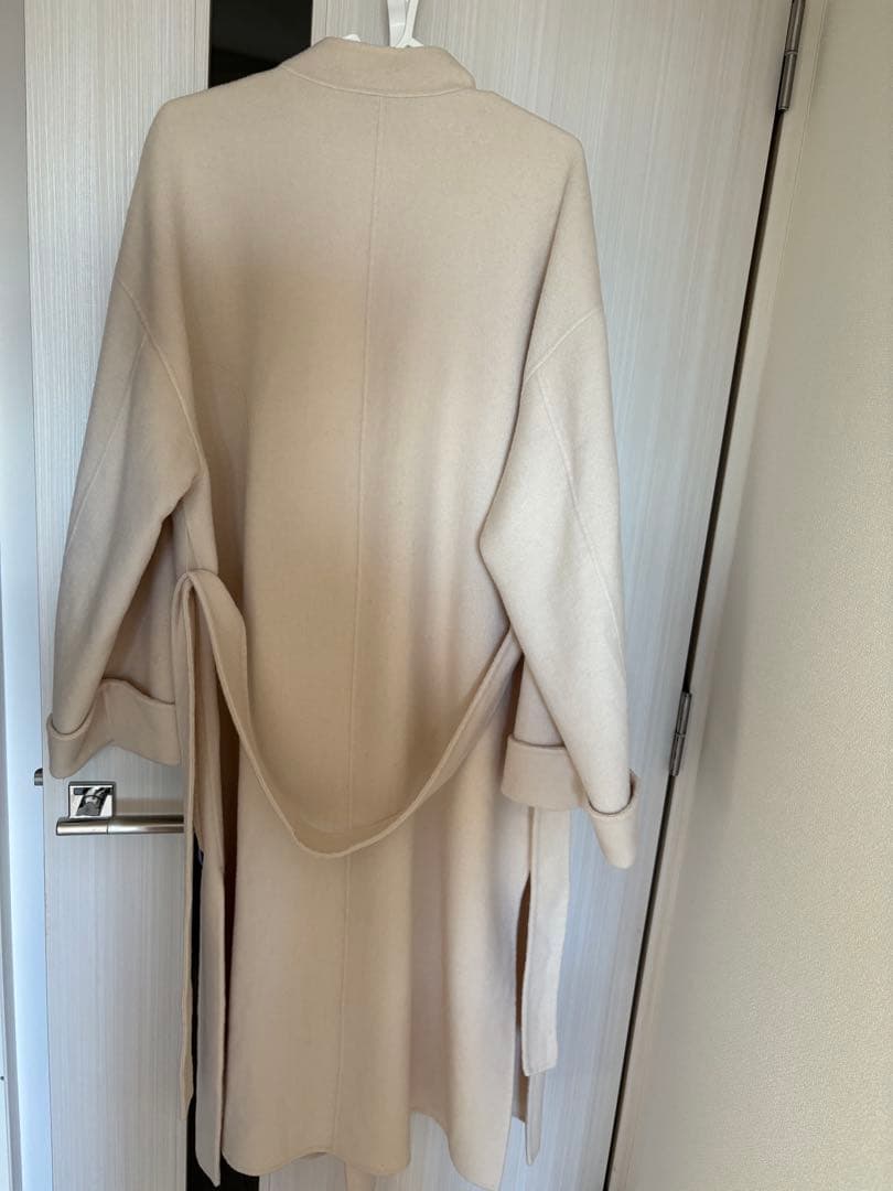 アンクレイヴ　アウター　リバーロングコート 白　サイズ1