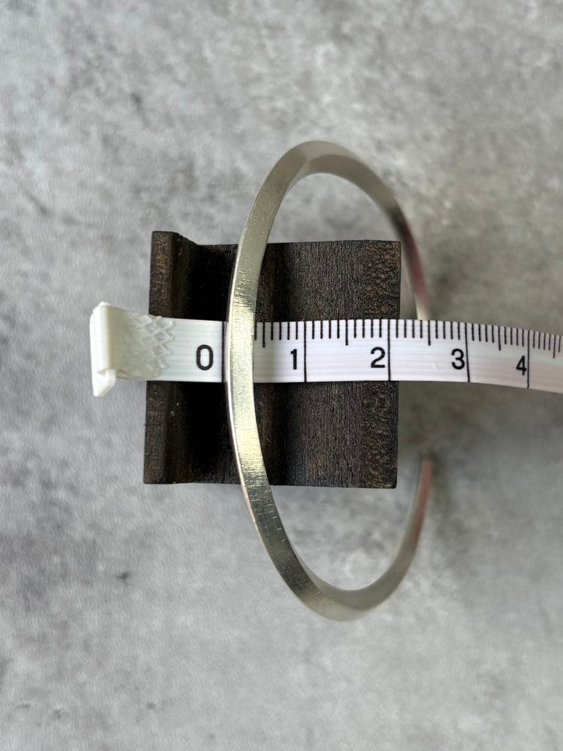 カレンシルバー　バングル　シンプル　ユニセックス