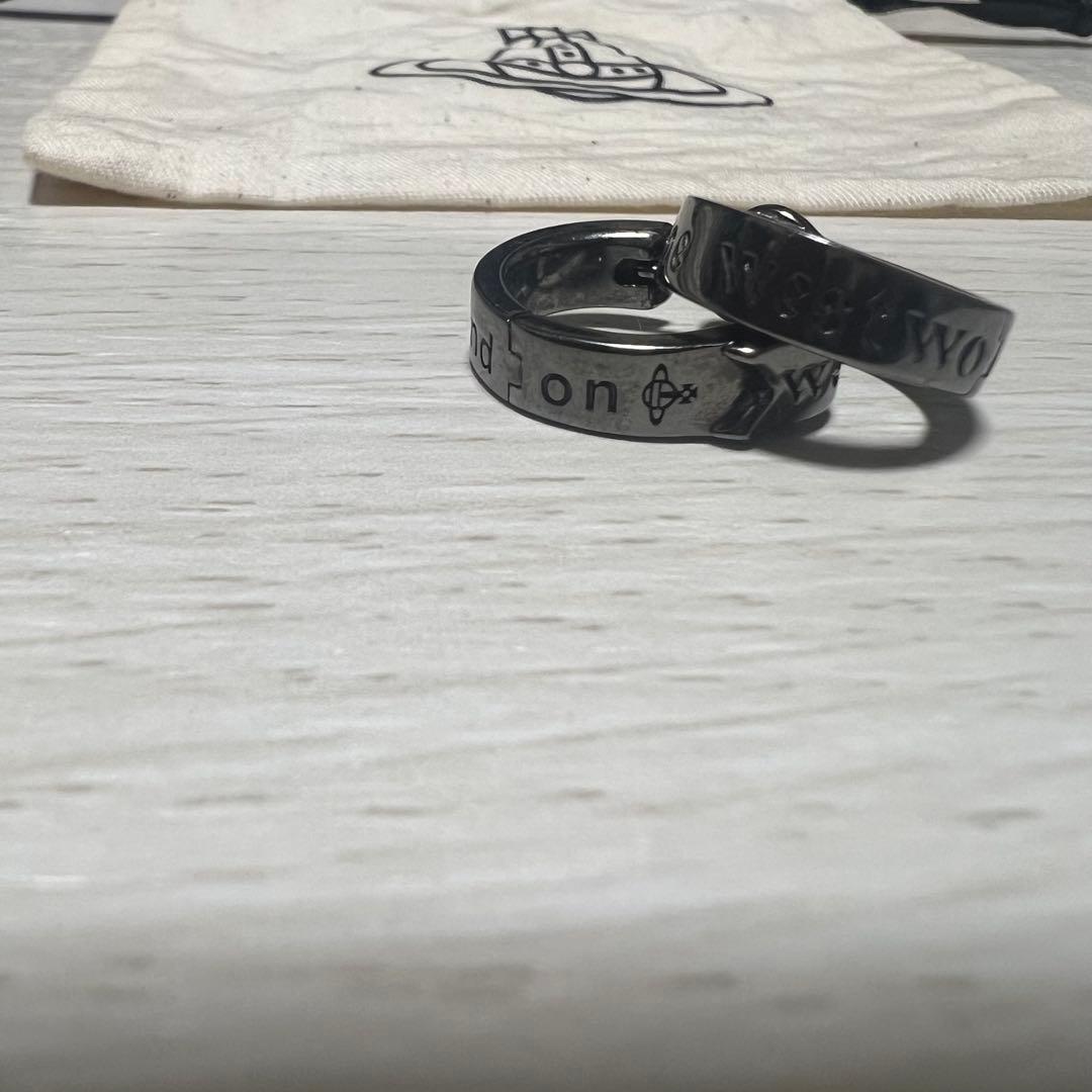 ヴィヴィアン MAN BOBBY シングルフープピアス ブラック 2個入り