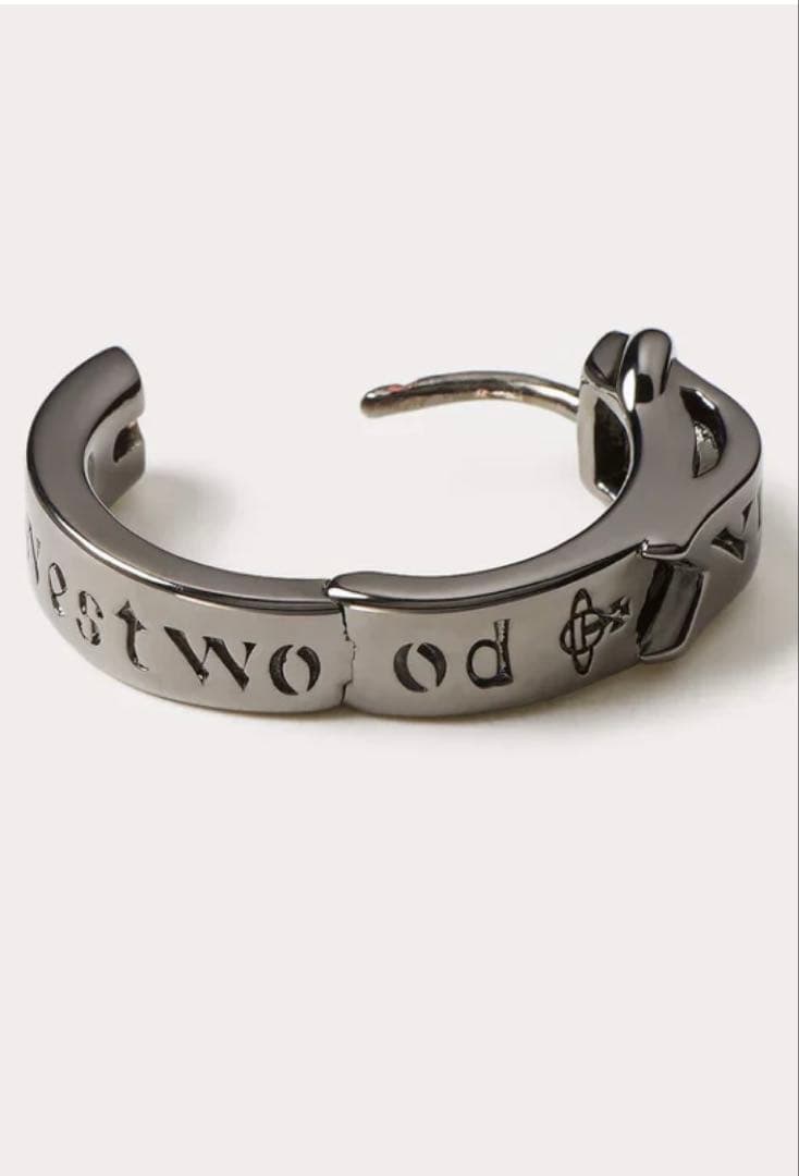 ヴィヴィアン MAN BOBBY シングルフープピアス ブラック 2個入り