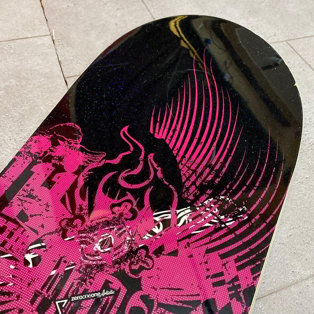 ★ZERO ONE ONE ゼロワンワン　011 スノーボード　ボード板 147