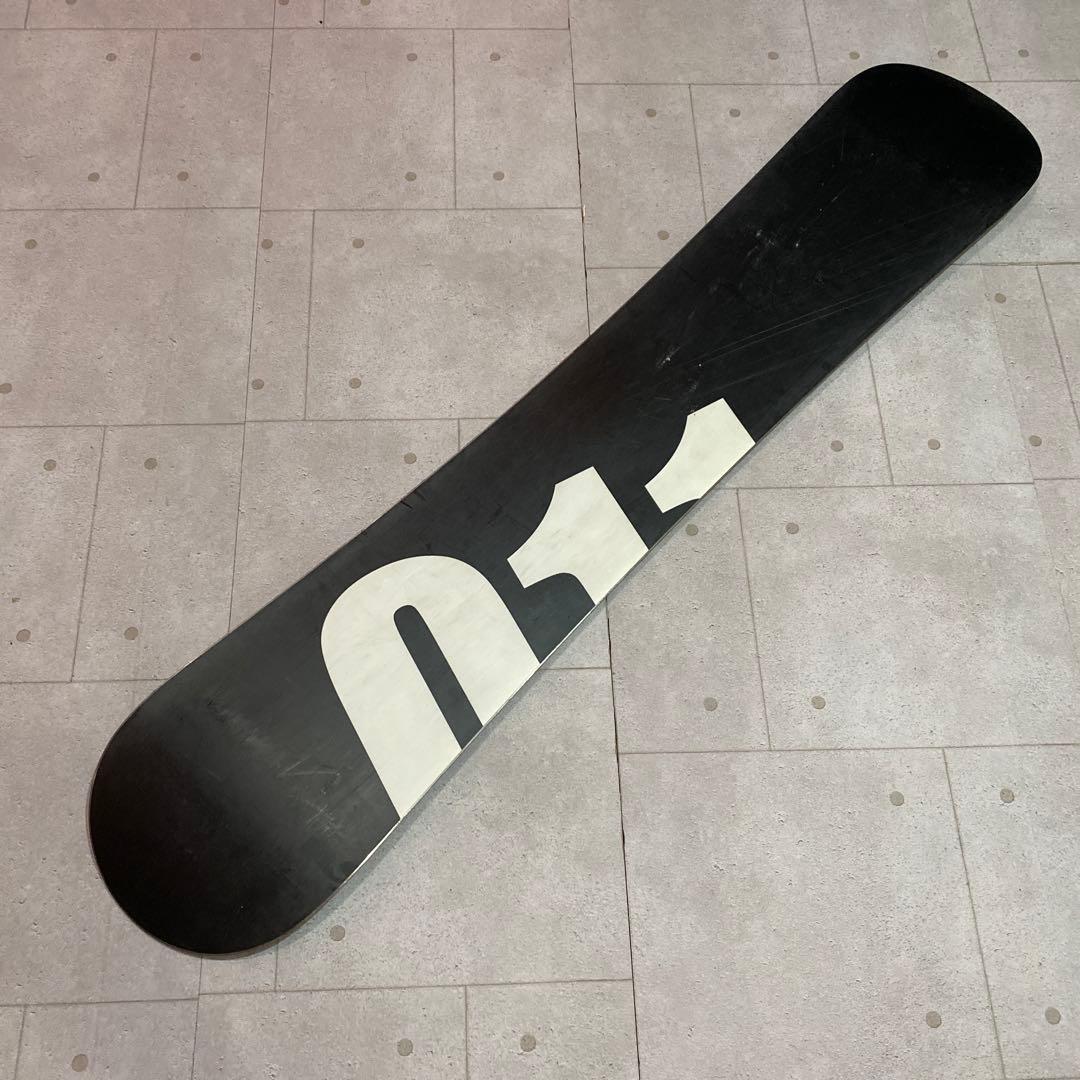 ★ZERO ONE ONE ゼロワンワン　011 スノーボード　ボード板 147