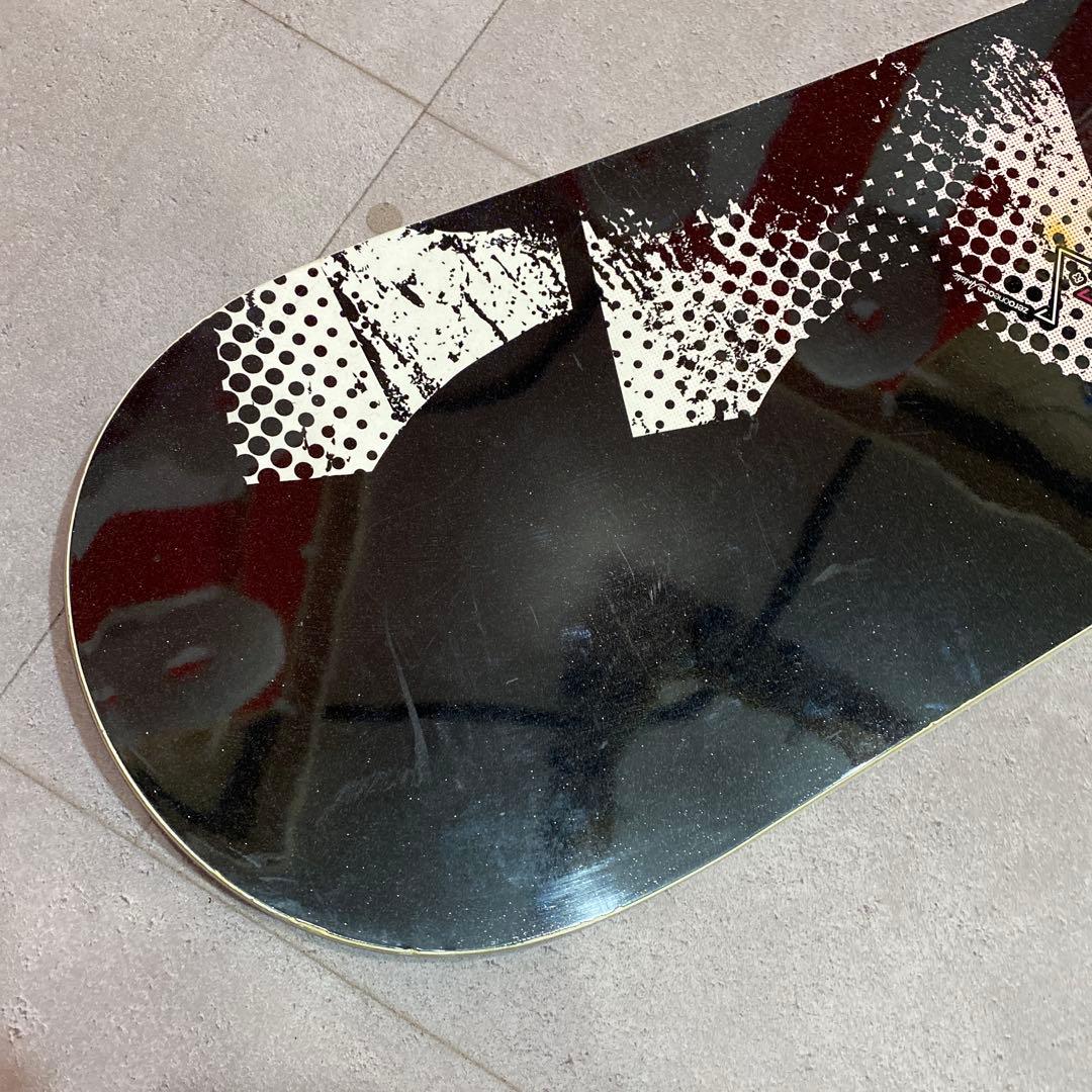 ★ZERO ONE ONE ゼロワンワン　011 スノーボード　ボード板 147