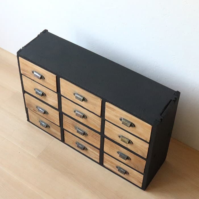 アンティーク 黒色 引出し12杯 チェスト 古家具 無垢材 桐材 ブラック