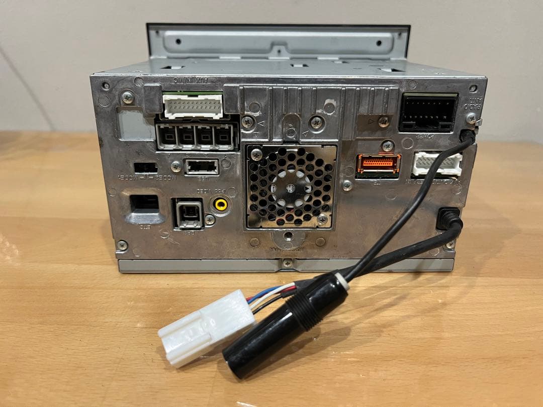 アルパイン VIE-X088 8型ワイド フルセグ-アルパインのリアカメラ