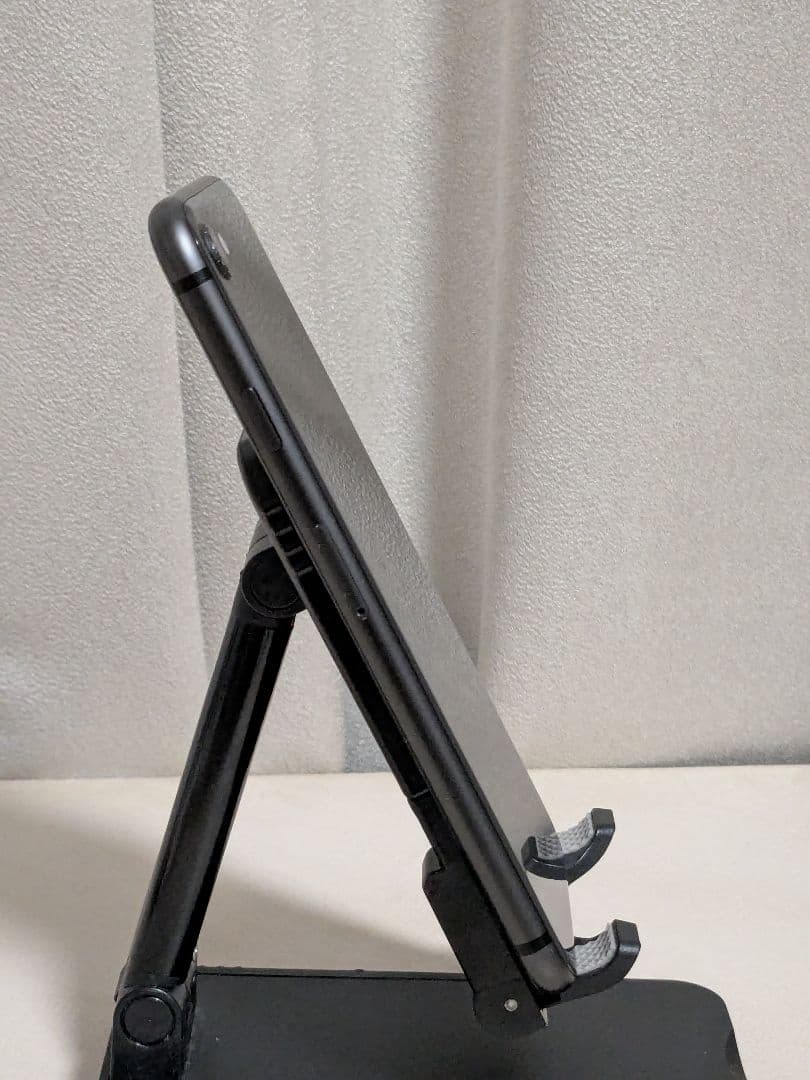 iphone8 64GBスペースグレイ★シムフリー