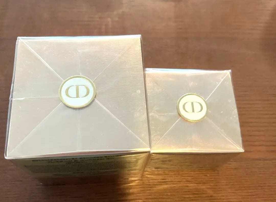 DIORディオール　プレステージ　ルコンサントレユー　目元用クリーム