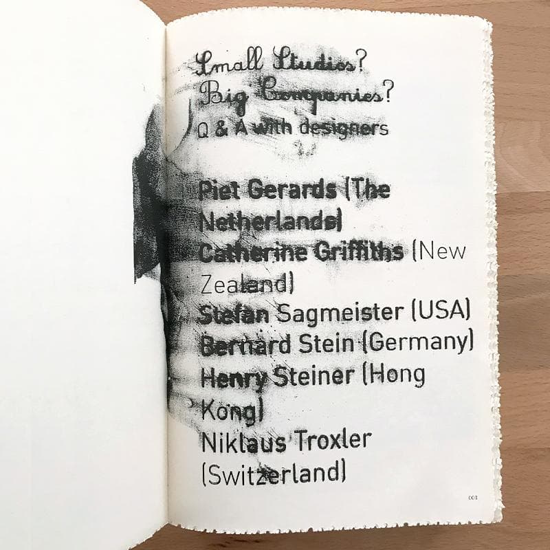 Small Studios　スモールスタジオ　Page One Pub