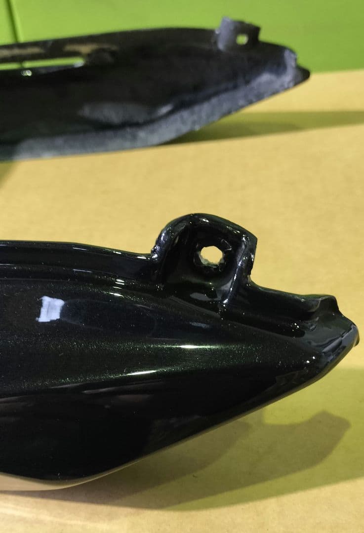 早いもの勝ち！zrx1200ダエグ　VERTIAヴェルティア　ロングテールカウル