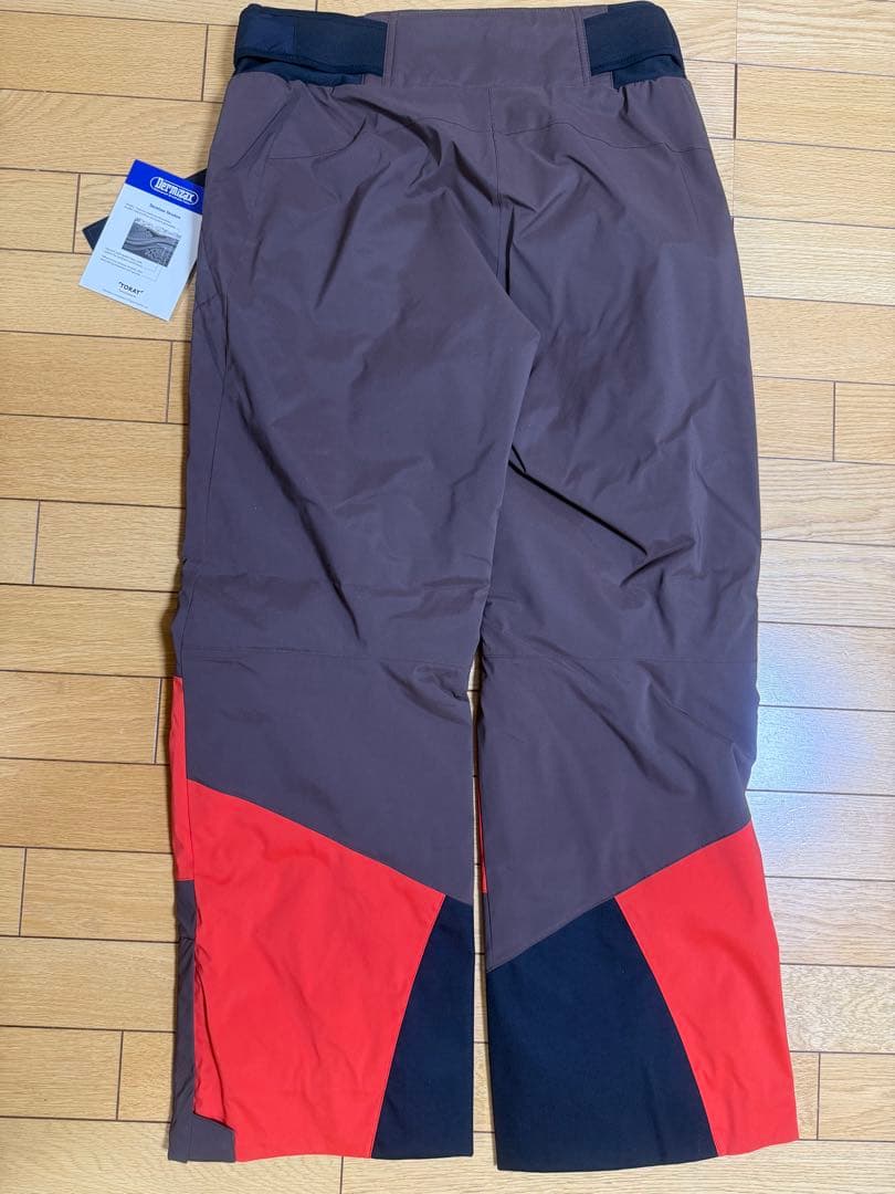 再値下げいたします　新品　Goldwin Sサイズ スキーウェア　上下セット