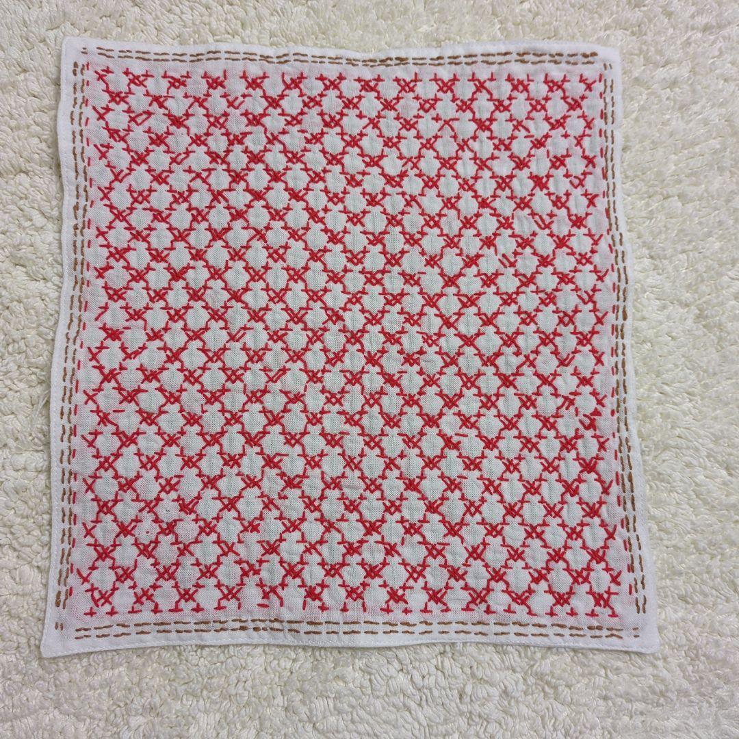 刺し子ふきん（りんご＆ハートのレース）