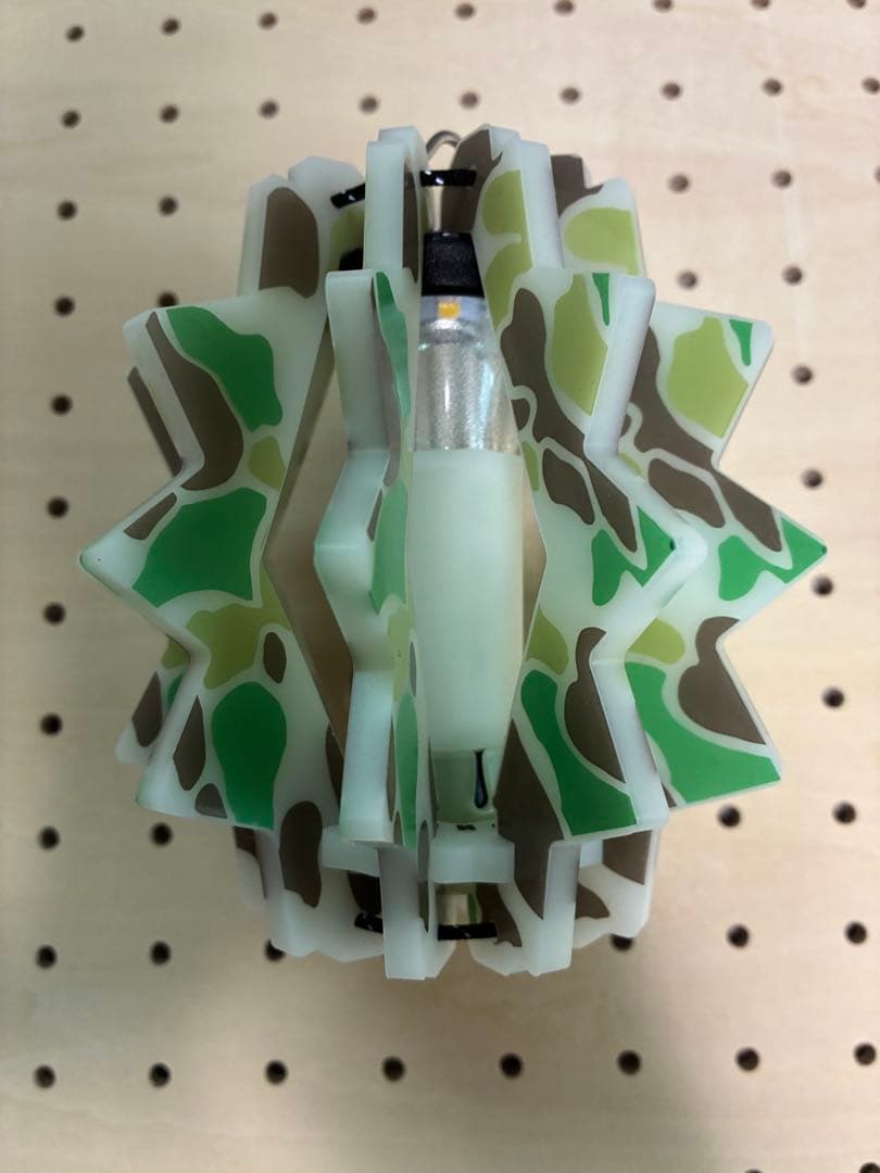 ボンボネロ bonbonero 蓄光カモ CAMO