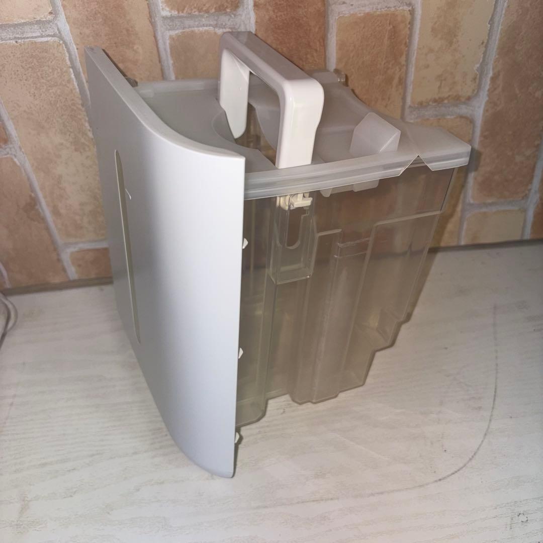 SHARP 除湿機 ホワイト　CM-N100　2021年製