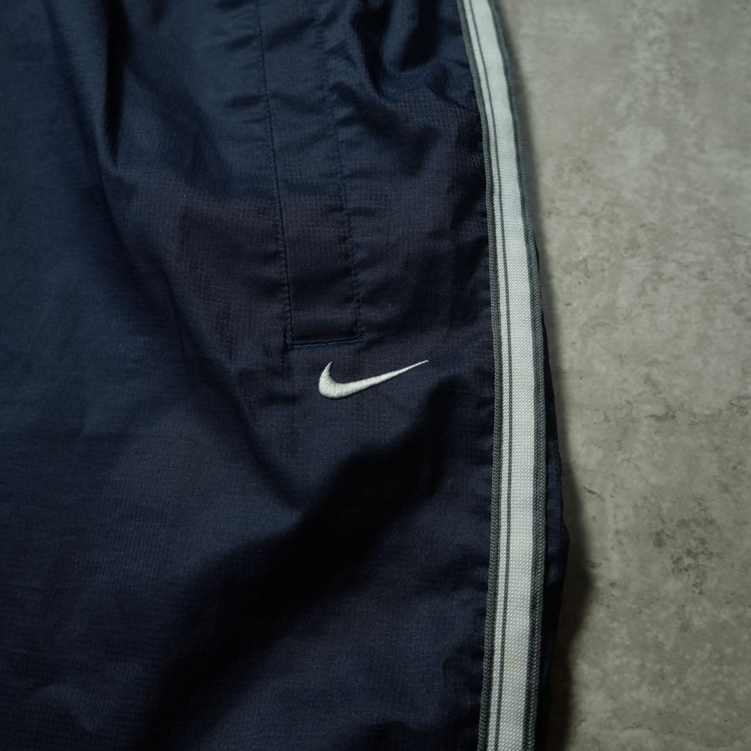 ジ*)様 00s NIKE バギー ナイロンパンツ サイドライン ネイビー y2