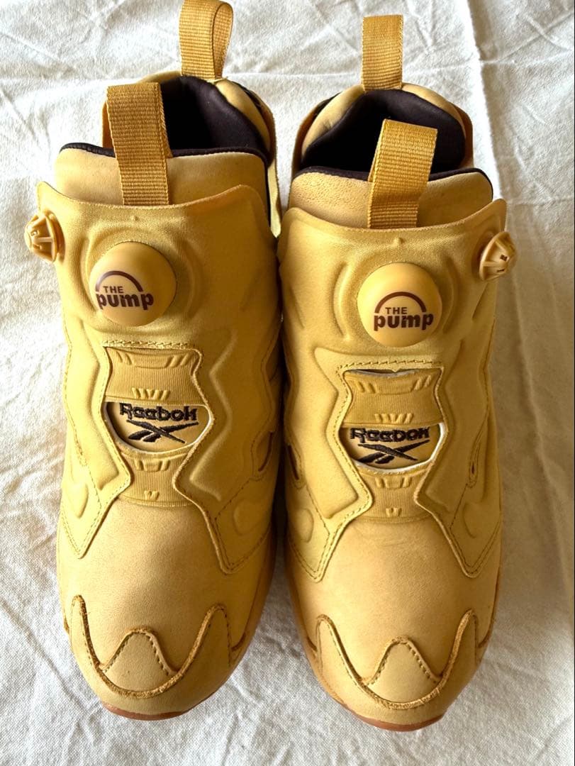 Reebokリーボック インスタポンプフューリー 94 24cm キャメル