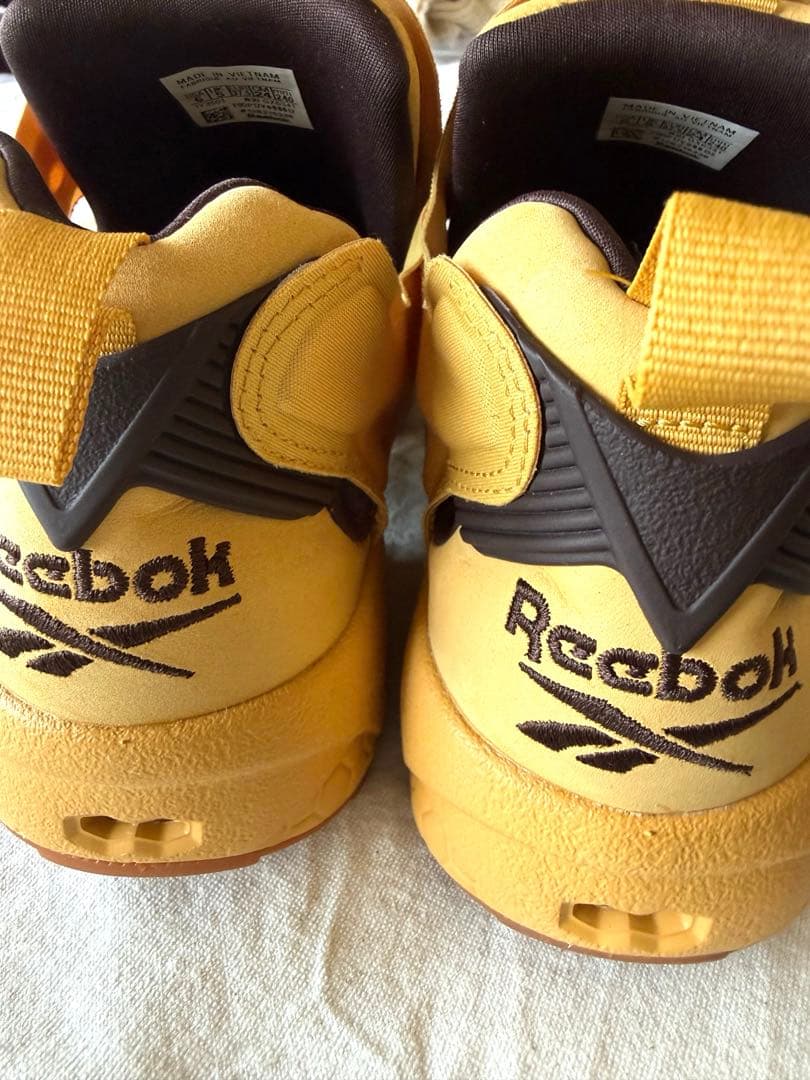 Reebokリーボック インスタポンプフューリー 94 24cm キャメル