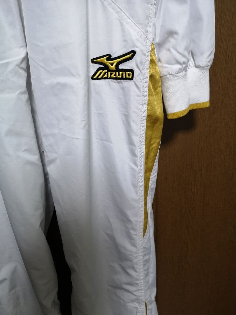 Mizuno Pro ジャージ セットアップ ホワイト/ゴールド サイズO