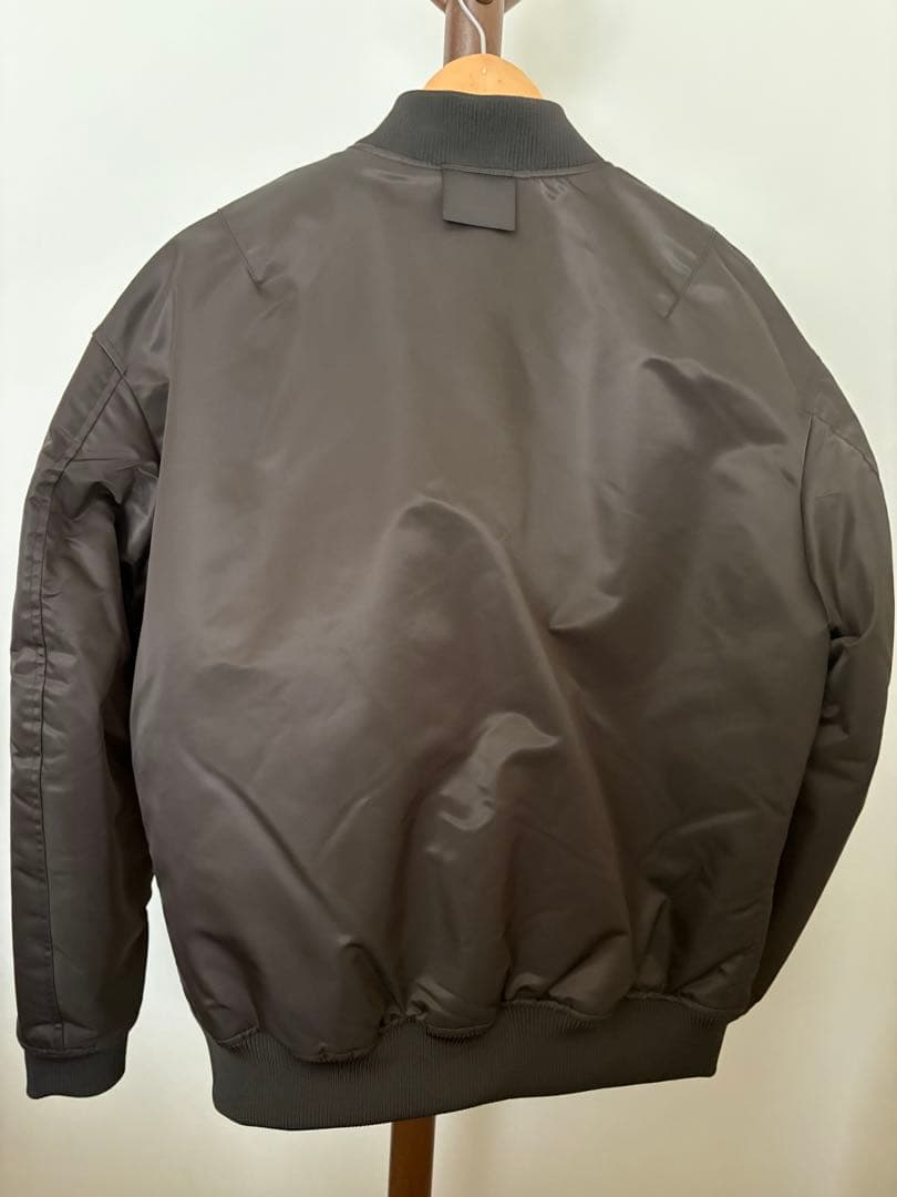 ユニクロ+J ma-1 ハイブリッドダウンオーバーサイズ　グレー　L 新品